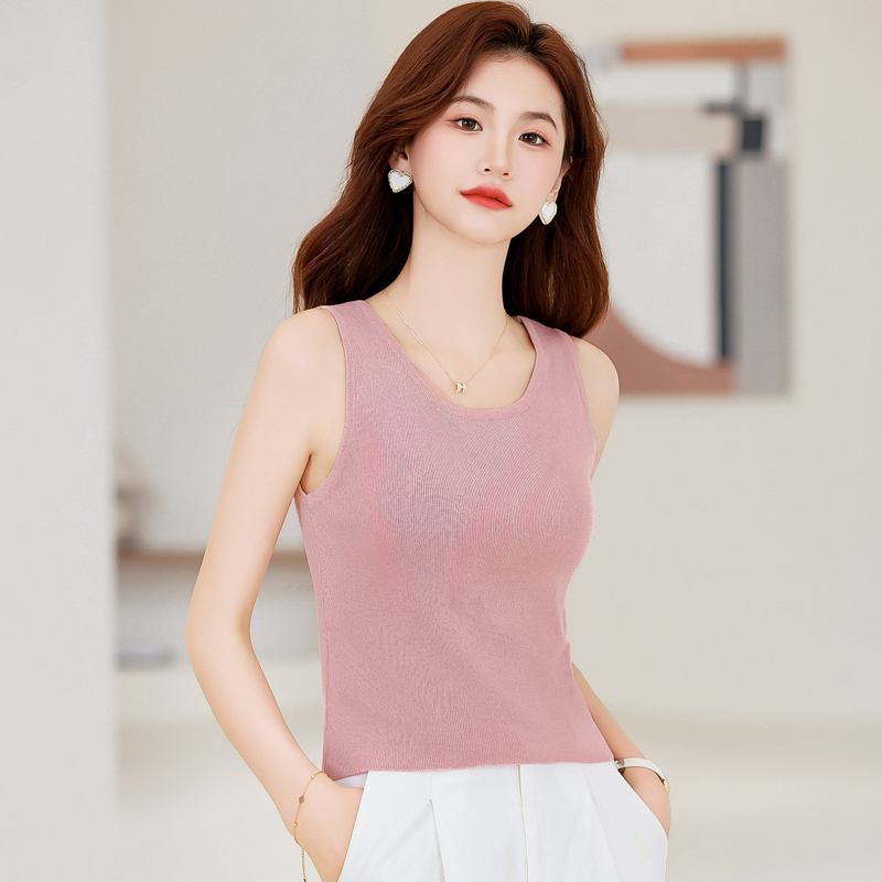 Ice Silk Knitted Camisole for Women 2026 New Summer Outerwear Petite Short Style Elegant High-Waisted Sleeveless Top