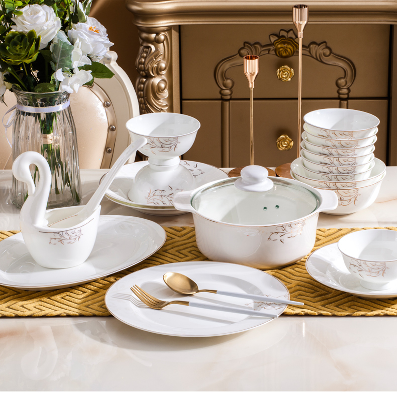 Tableware suit dishes home European jingdezhen bowls of ipads plate suit household ceramic bowl chopsticks combination of gifts