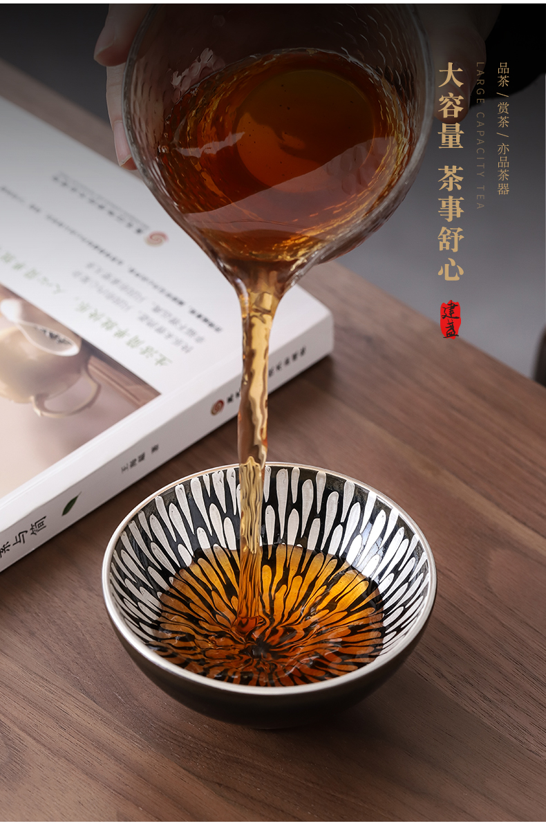 Jianyang sharply glaze coppering. As YinJian lamp that pure manual trace silver tea oil droplets flowers, iron tire ceramic tea cup tea cups