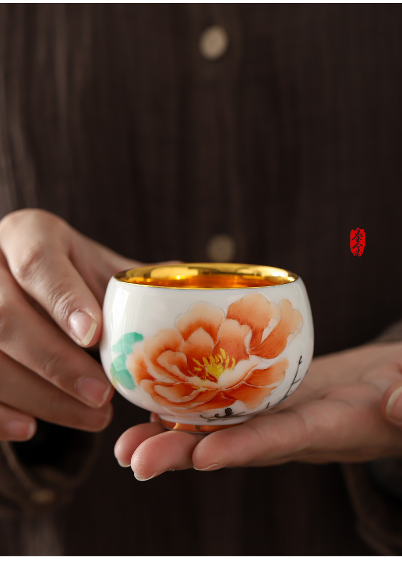 Very beautiful gold light kaolin white porcelain gold cup sample tea cup tea cup from the individual special master