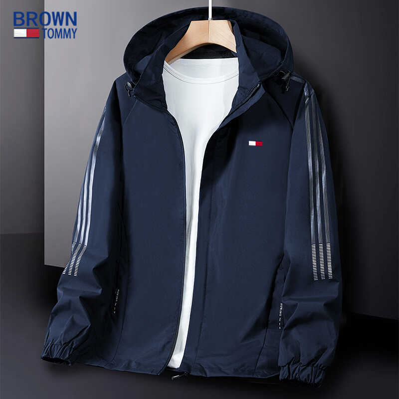 Brown Tommy Men's Autumn and Winter Hooded Casual Jacket Embroidered Windproof Fleece Thickened Jacket Trendy
