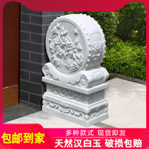 Stone carving door piers White marble door piers holding drum stones A pair of villa courtyard doorways Chinese antique household stone piers stone drums