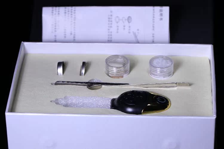 Jingxiangtang Car Diffuser Incense Burner Electronic Diffuser Agarwood Sandalwood Car Aroma Diffuser Gift Box