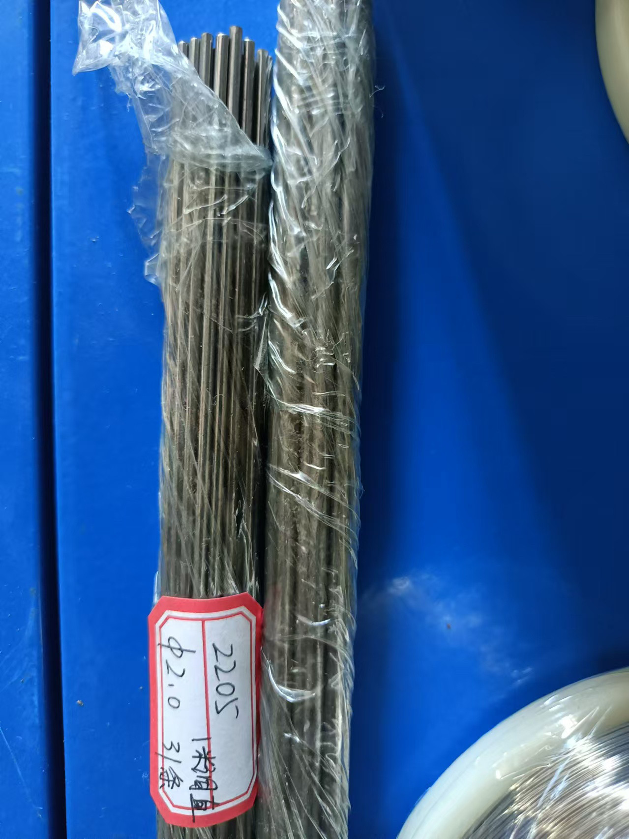 2205不锈钢线 00Cr22Ni5Mo3N/S32205双相不锈钢丝 调直线棒