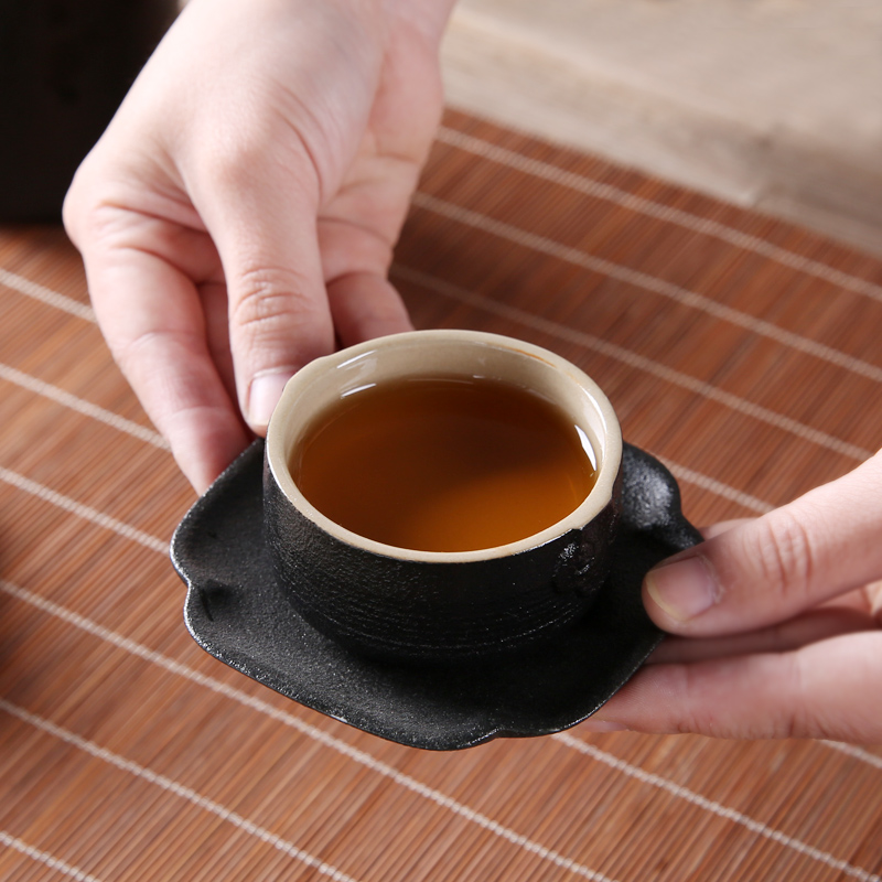 Three thousand tea ceramic cup mat cup holder creative Japanese black pottery tea pad insulation gasket tea tea art accessories