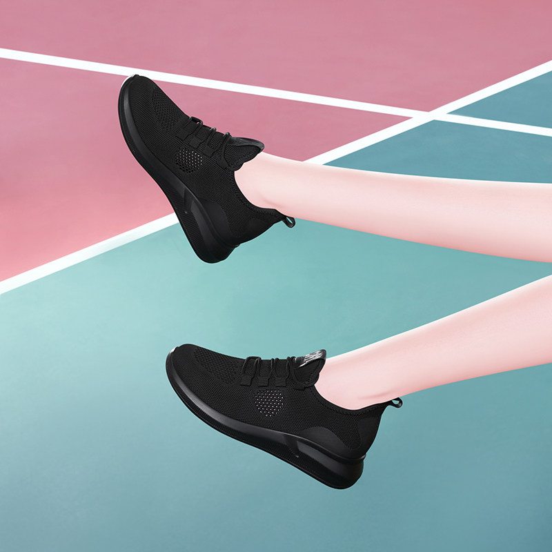 Full Black Sneaker Women's Summer 2022 New Women Shoes Light Wave Shoes Breathable Mesh Surface 100 Hitch Leisure Travel Shoes