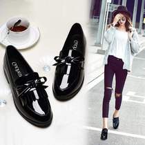 British small leather shoes 2021 New Spring Joker thick bottom muffin patent leather black casual flat size womens single shoes