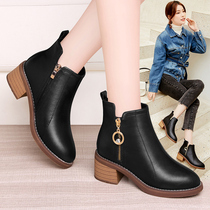 Martin boots female 2021 new autumn and winter black short tube high heel thick heel short boots female middle heel plus velvet boots female winter