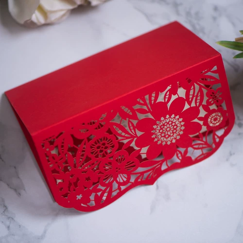 Приглашение на карту приглашения для публикации индивидуального бизнеса с высоким бизнесом в год.