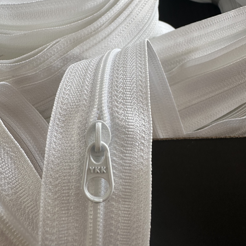 No. 3 Duvet Cover Zipper Ykk Pattern Double-Ended Duvet Cover Zipper 1.5m Long Zipper Home Textile Accessories Quilt Zipper Head No. 3 Duvet Cover Zipper Ykk Pattern Double-Ended Duvet Cover Zipper 1.5m Long Zipper Home Textile Accessories Quilt Zipper Head