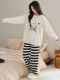 Pajamas for women in winter, thickened with velvet, warm and cold-resistant, can be worn outside, cute cartoon round neck, long-sleeved home clothes set
