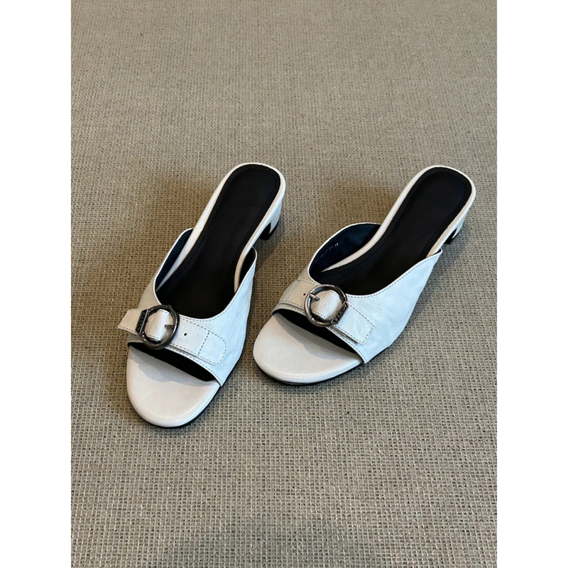 Sheepskin Version ~ Genuine Leather French Romantic Sandals for Women, Suitable for Summer Wear with Dresses, Comfortable and Not Tiring for the Feet, Open-Toe Slippers with a Single Strap