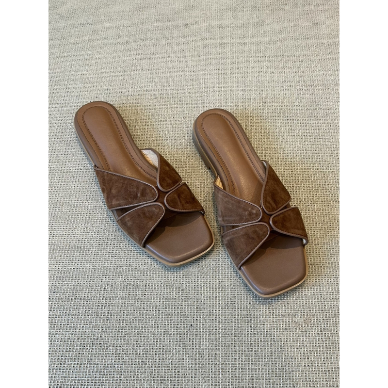 Super Soft Lambskin ~ Genuine Leather French Square-Toe Slippers for Women, Suitable for Summer Outdoor Wear, Commuting, Beach, Single Strap Flat Sandals