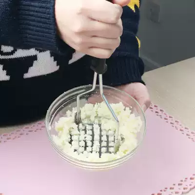 Mashed potato compactor Kitchen supplies tools to make baby auxiliary food Rolling mashing potato compactor Household mashing artifact