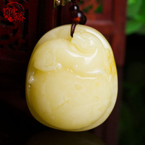 Decorated with natural amber beeswax carved pendant necklace sweater chain beeswax gourd carved piece beeswax pendant