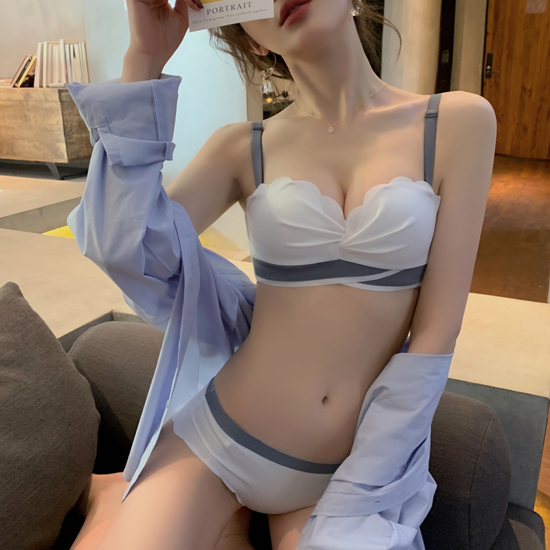 Wei Mi Yu no steel ring seamless underwear women's small chest gathered on the support adjustable underwear flat chest suit sexy girl