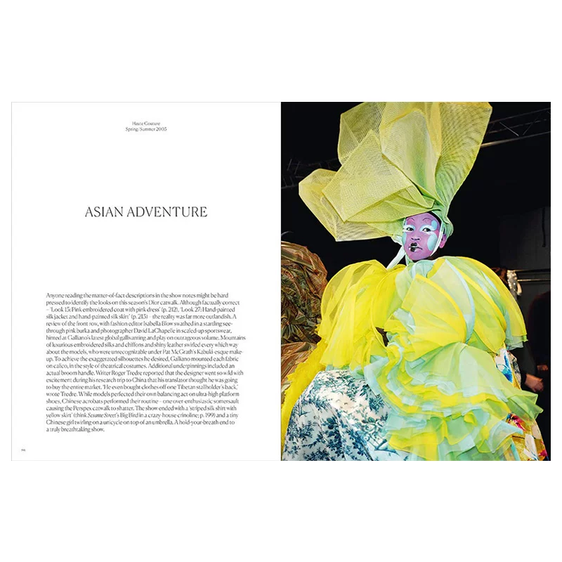 [T & H] John Galliano for Dior John Galiano's Dior English original clothing design English original book book imported genuine