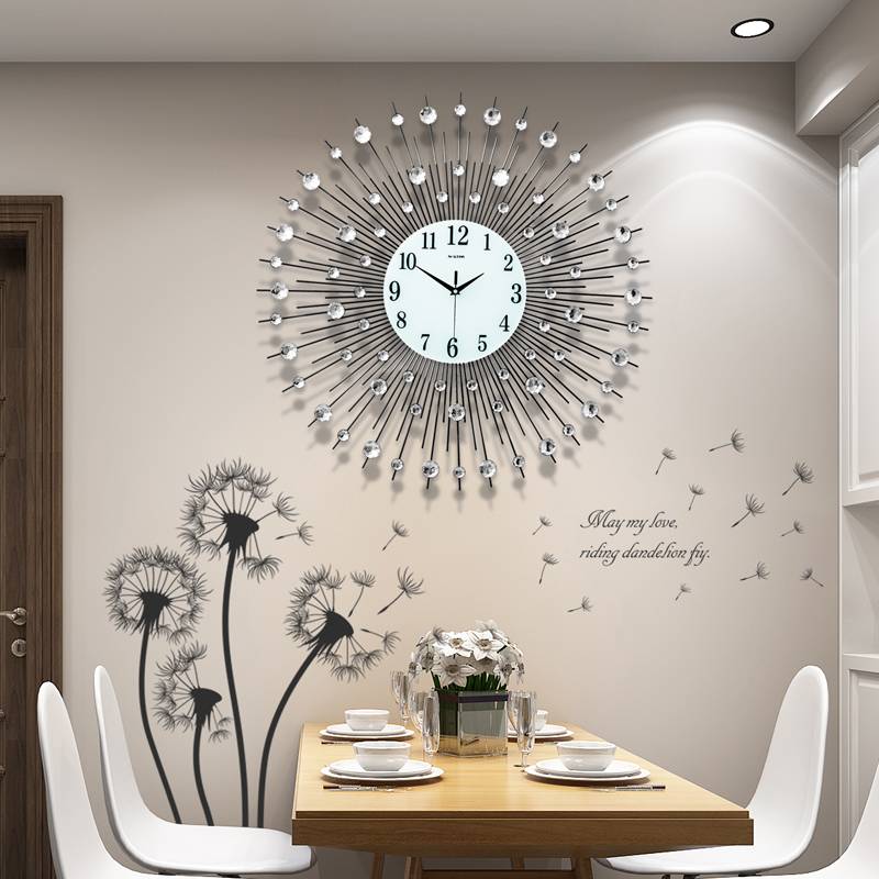 Nordic clock wall clock living room atmosphere home modern personality creative light luxury fashion silent simple quartz clock