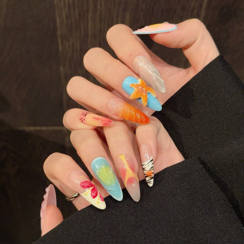 [Island Vacation Style] Handmade Nail Art with Starfish and Shell Designs, Dopamine Rainbow