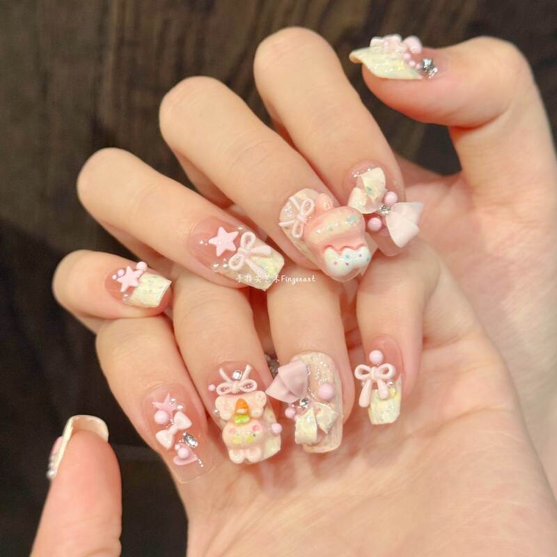 [Strawberry Cake] Handmade Short Press-On Nails for Students, Brightening and Cute Dopamine Pink Bow Nail Art
