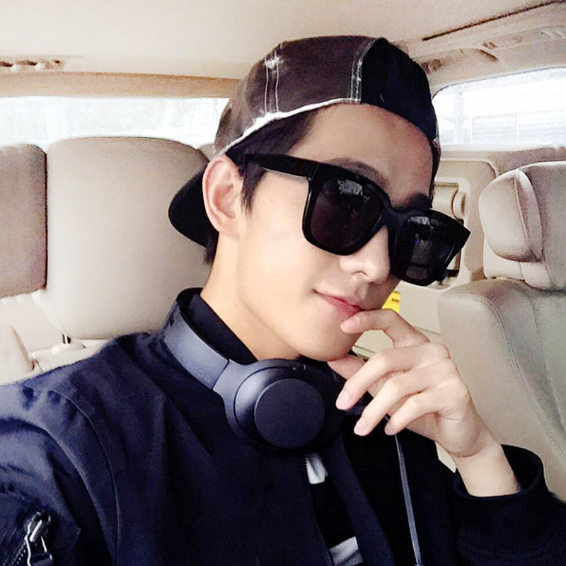 Polarized sunglasses Men's Korean version polarized sunglasses tide female couple glasses Plate large frame with myopic sunglasses