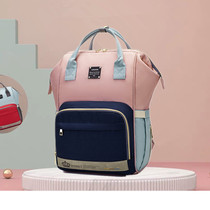 Mummy bag shoulder light large capacity 2020 new fashion super light treasure Mother out mother bag mother baby bag Japan