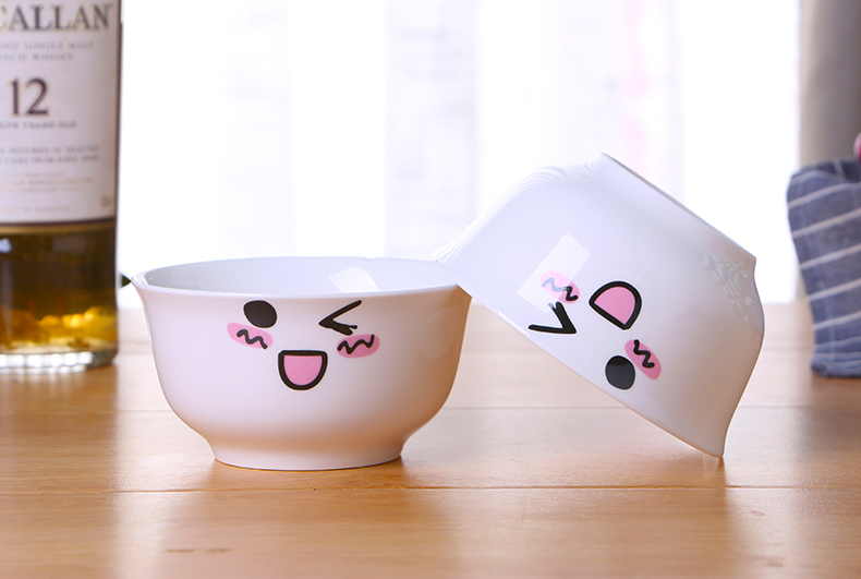 Món ăn đặt bộ đồ ăn gia đình đặt Jingdezhen xương trung quốc ăn tối bát gốm mặt bộ đồ ăn tấm Châu Âu kết hợp
