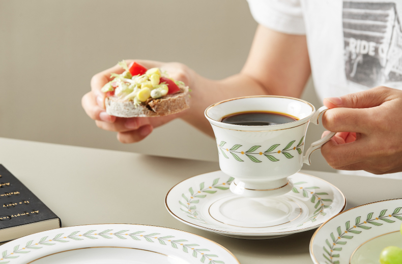 The Nordic ins up phnom penh ceramic home plate suit small pure and fresh and green vegetable dish dinner plate breakfast tray
