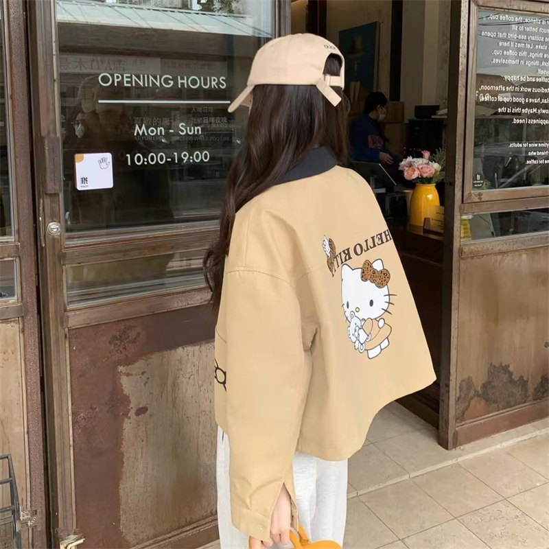 Japanese Style Age-Reducing Kitty Cat Cartoon Windbreaker Contrasting Lapel Short Outwear Women's High-End Fashionable Jacket Top Japanese Style Age-Reducing Kitty Cat Cartoon Windbreaker Contrasting Lapel Short Outwear Women's High-End Fashionable Jacket Top