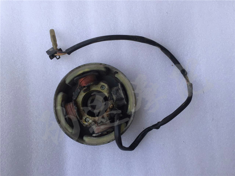 AG 100 - ignition coil motor charging coil AG 50 V100 magnetic motor