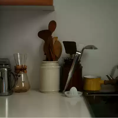 Japanese Ceramic kitchen tools storage bottle chopsticks tube tableware Ceramic storage tank