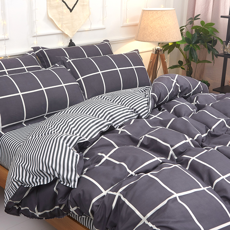 Bắc âu đơn giản màu đen và trắng sọc kẻ sọc bốn mảnh thiết lập 1.8 m đôi quilt cover tấm giường sinh viên duy nhất ba mảnh