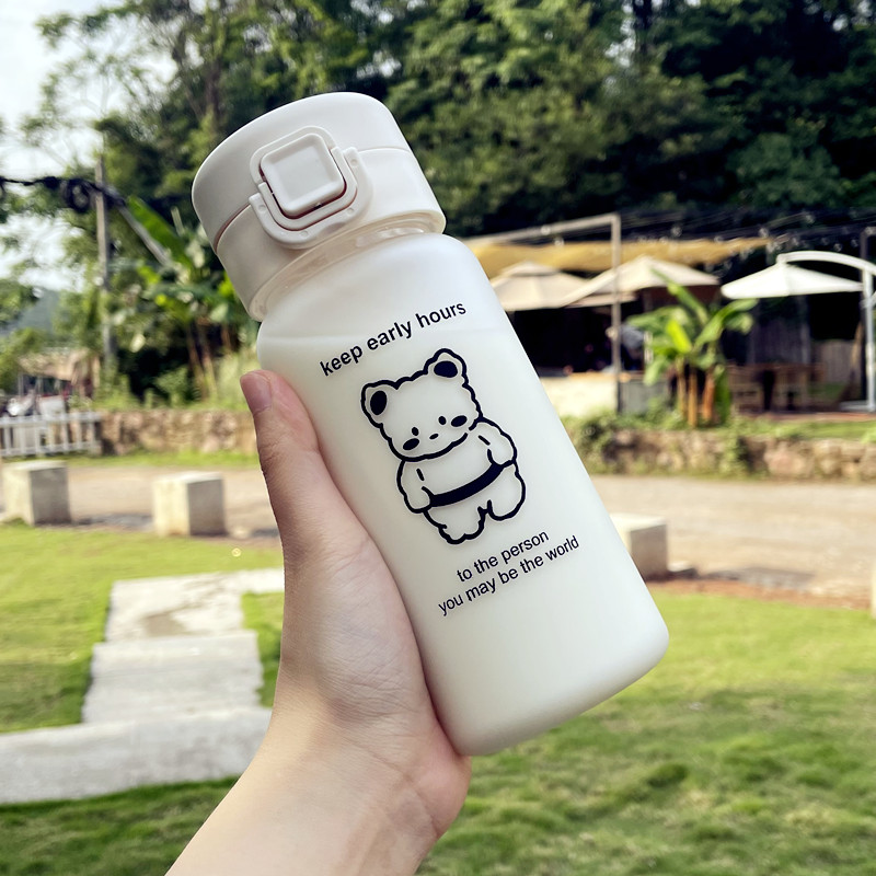 Simple anti-drop plastic straw water cup female ins student cup Korean version high-value cute portable tea cup 500ml