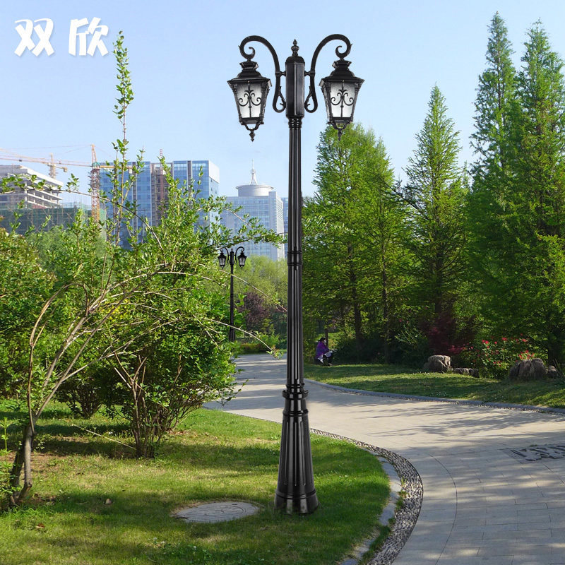 European style retro lawn lights villa garden grass lights high pole courtyard street light pole community outdoor waterproof landscape lights