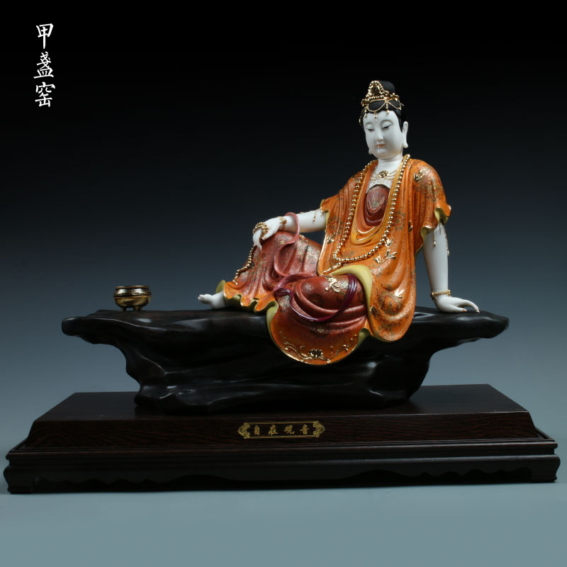 Kengyao Li A Stack Master's work Defied white porcelain master works at the Guanyin HD002