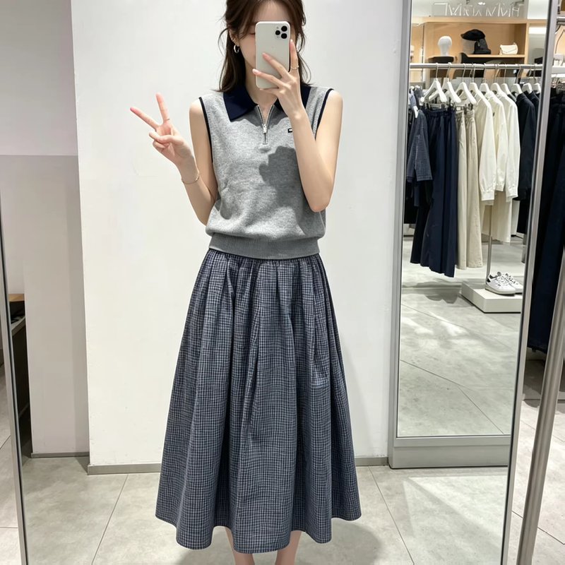 Mai Series 2026 Summer New Style Gray Loose Casual Sleeveless Knitted Vest for Women 4H4131761