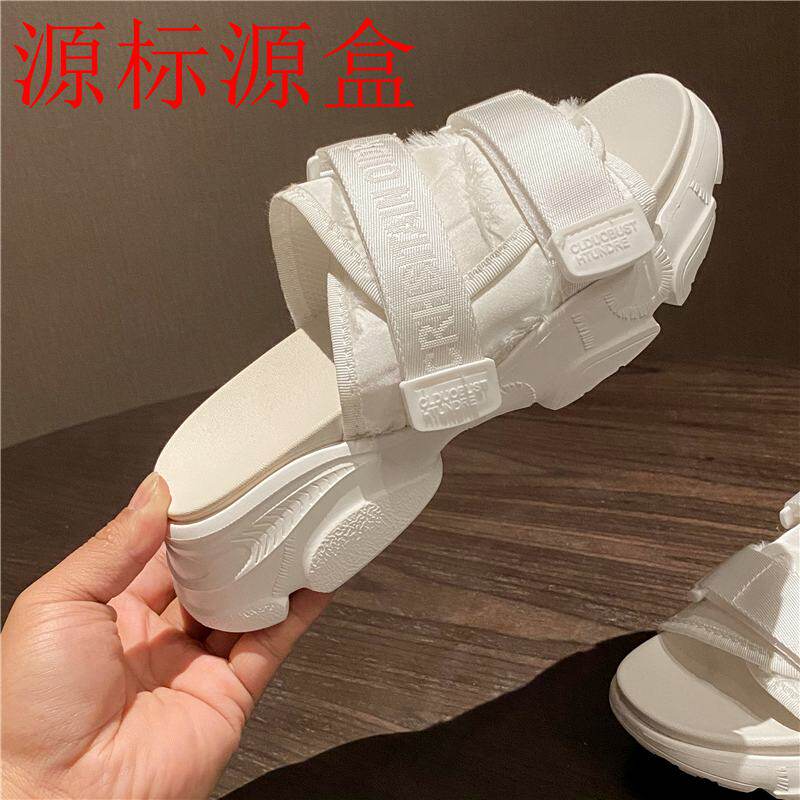 Dad slippers female 2021 new baby with the same style Velcro sponge cake thick bottom heightening sports sandals female ins tide