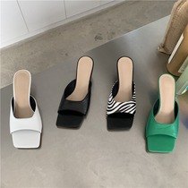 2022 spring and summer new small heel square head slipper female rutoe high heel-lined sandals Daily outside wearing fine heel sandals