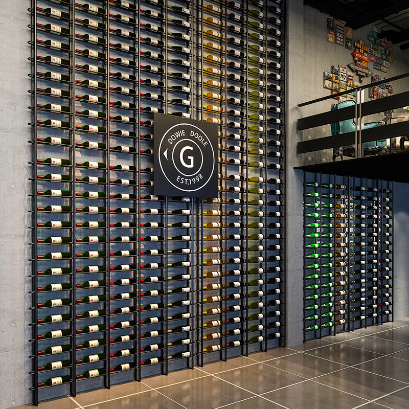 Industrial wine rack shelf bar floor-to-ceiling partition screen creative ornament wine cabinet wrought iron wine bottle rack red wine rack