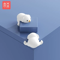 Белые 4 шт., белые уши.