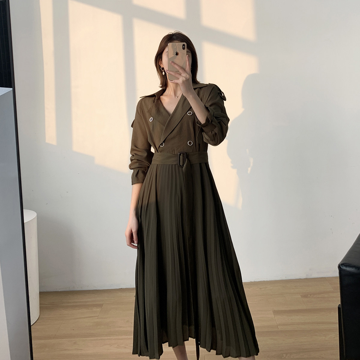 Goothic Custom Woman Dress 2022 Autumn Dress New Foreign Dress Woman Temperament Closeout Long Sleeve Mid large Swing Wind Dress