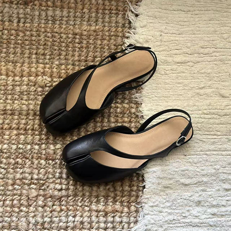 Unique Design Cowhide Split-Toe Pig's Trotters Sandals for Women 2026 New Style Closed-Toe Backless Shallow Mouth Single Strap Flat Shoes