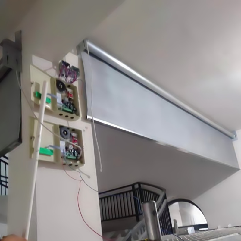 Manufacturer direct sales electric smoke blocking wall of fluffy loop curtain type fire protection special smoke blocking wall