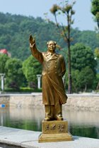 Chairman Mao waved a bronze statue of Mao Zedong sculpted pure bronze handicraft hawks 43 8