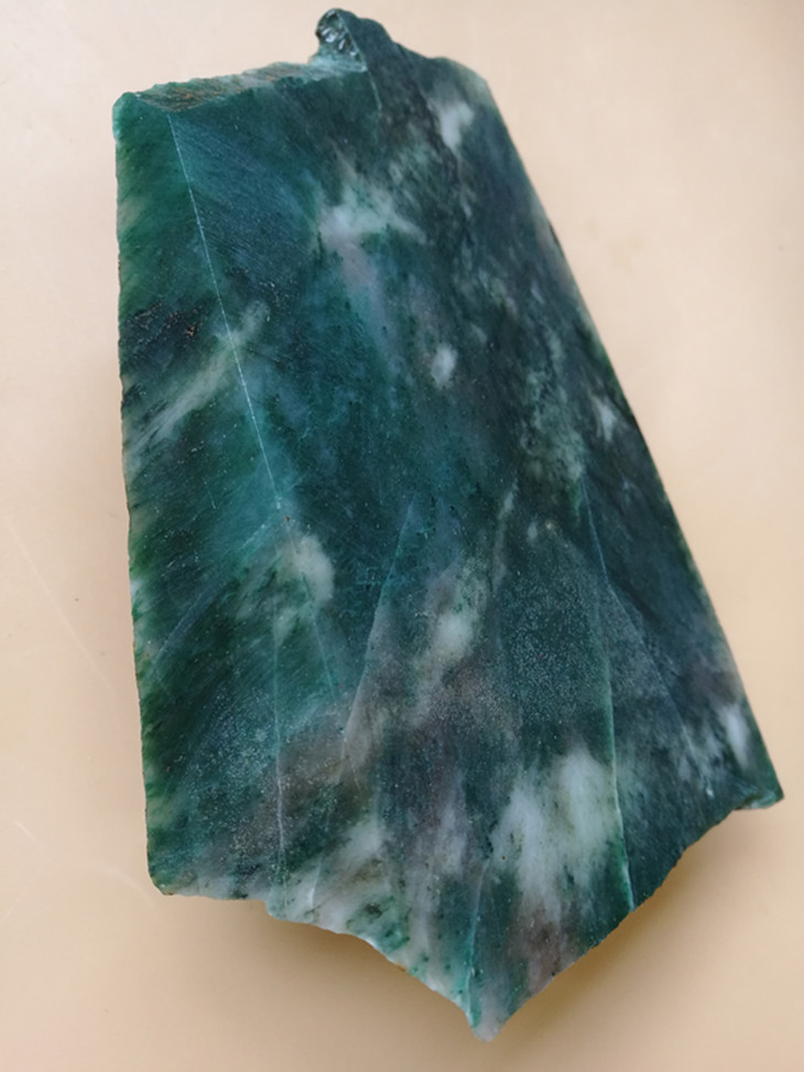 Duyu rough natural Nanyang Dushan Jade daytime blue bare stone wool edge material C 38