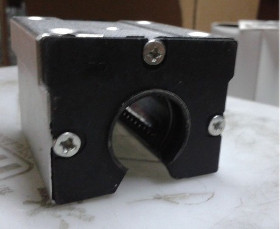 Woodworking special dustproof SBR16 20 25 30UU slider box type open aluminum slider bearing guide rail optical shaft