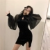 Mùa thu và mùa đông sản phẩm mới retro nhung cao eo đầm xẻ tà sexy khâu lồng đèn tay áo váy ngắn sườn xám - Váy eo cao