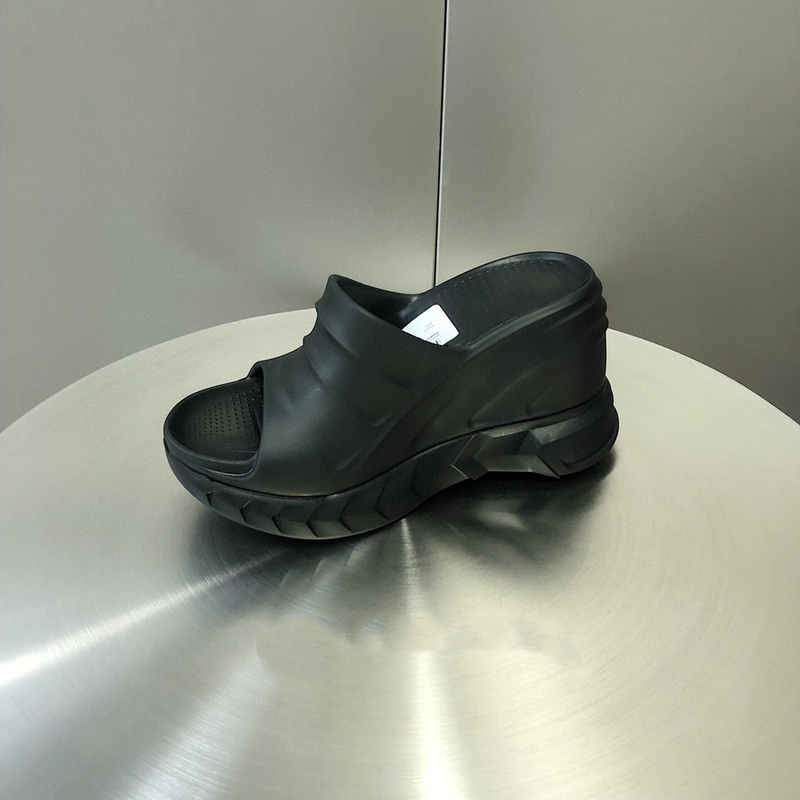 [Channel Goods] Marshmallow Thick-Soled Slippers with 10cm Height Increase soft sole Open-Toe Sandals for Women, Versatile for Outdoor Wear