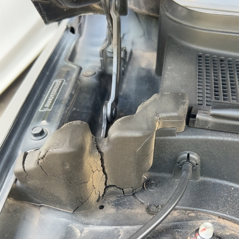 Suitable for Kia K2, K3, Kx3, Kx5, K5, Kx7, Carnival, Sportage, Sorento Hood Seal Strip Rubber Head Foam Block