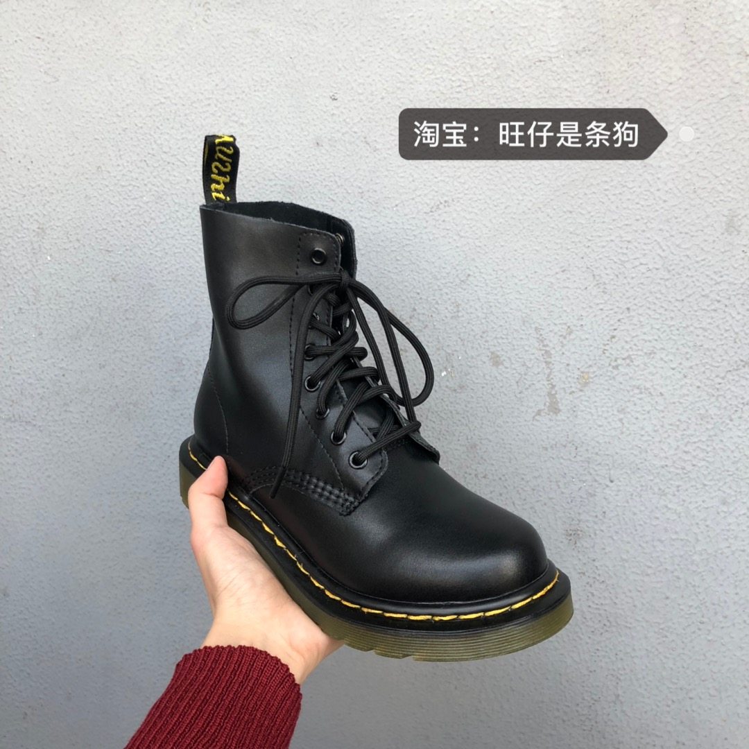 2021 new British lace-up flat motorcycle boots knight boots Martin boots female lovers male and female boots tide